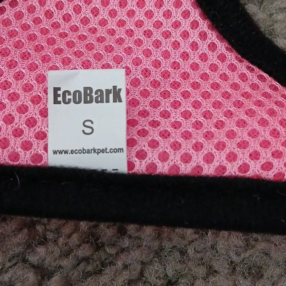 EcoBark Pink Dog Harness Soft Mesh Over The Head Harness Vest- No Pull Sz S NWOT